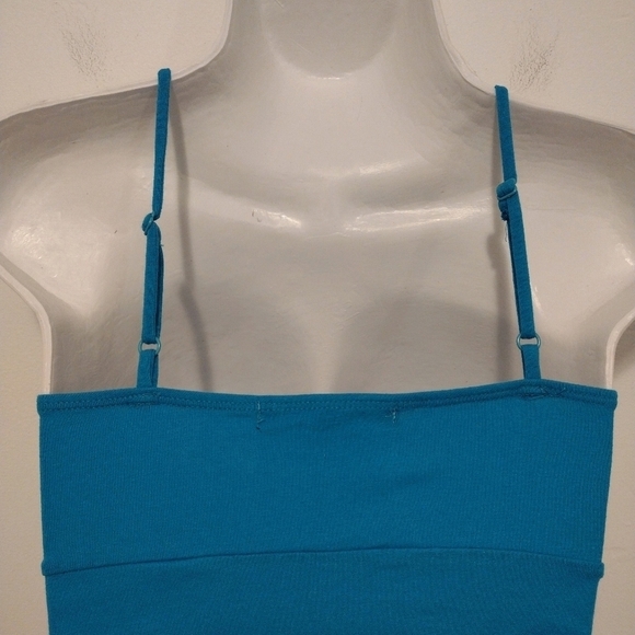 Planet Gold - Spaghetti Straps Padded Crop Top - Picture 7 of 10